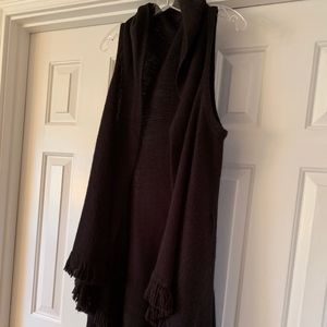 Black long sweater vest
